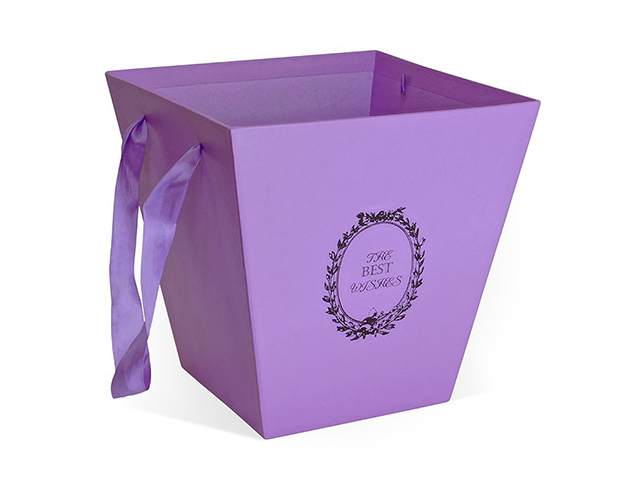Коробка для цветов "Трапеция" (средняя (трапеция, 250x250x250, сиреневый, "Логотип", лента)