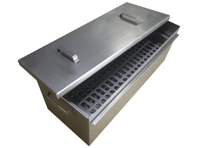 Коптильня трехуровневая 625х250х230 мм из черной стали