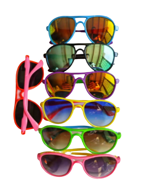 Очки детские солнцезащитные зеркальные пластик